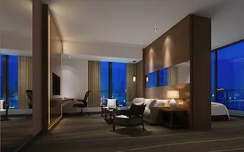 Hilton Garden Inn Hong Kong Mongkok 3*,