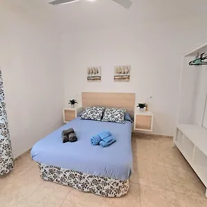 Apt. Cerca De La Playa Y Airport Espagne